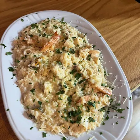 Benvenuto Pensión *